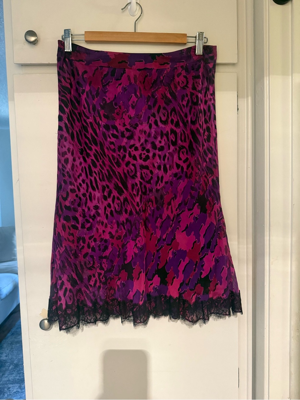 One hundred percent silk skirt y2k lace trim animal print
